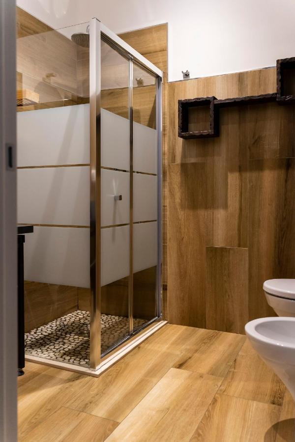 Adrian'S B&B Turi Dış mekan fotoğraf