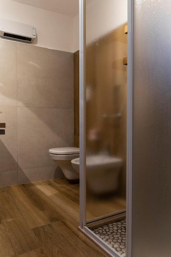 Adrian'S B&B Turi Dış mekan fotoğraf