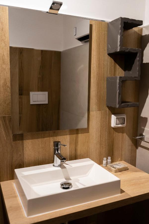 Adrian'S B&B Turi Dış mekan fotoğraf